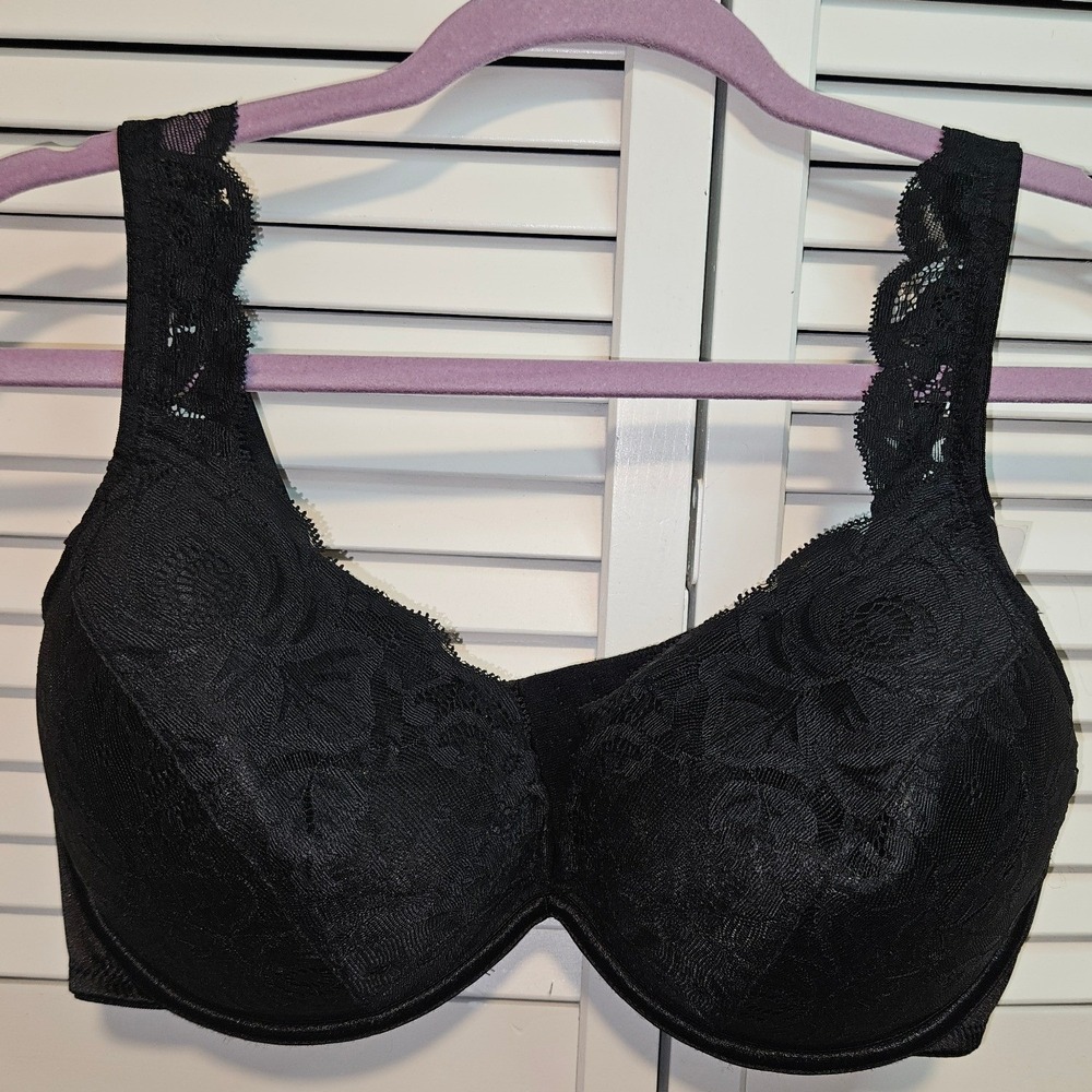 Enchanting vintage Sears Black Lace Plunge Underwire Bra 40DD Full Figure